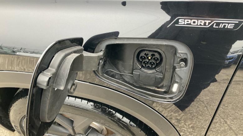 Skoda Kodiaq 1.5 TSI iV 204 SportLine 5dr DSG Estate